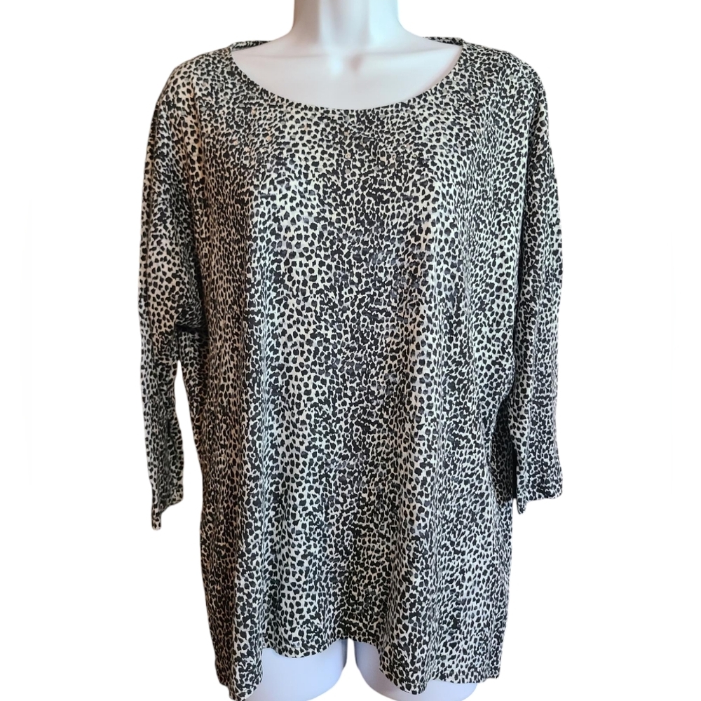 CHAUS black & white relaxed top L